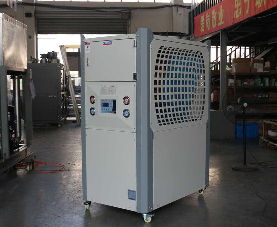 注塑機(jī)專用冷水機(jī)
